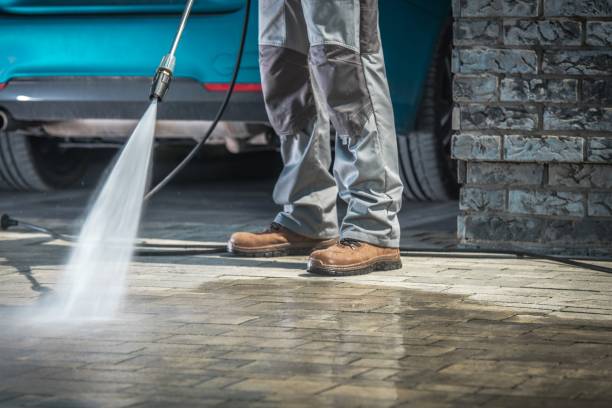 Best Factory Floor Cleaning  in Sneads, FL